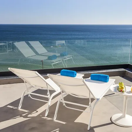 Season Apartments Sesimbra Room photo