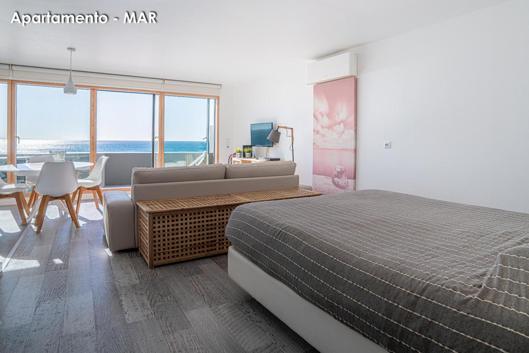 Season Apartment Sesimbra